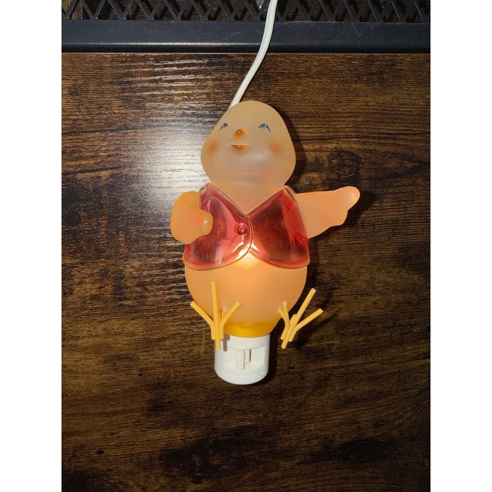 Vintage Chick Night Light Plug In Bird Lamp Red Vest Nursery‎ Kids 120V UL